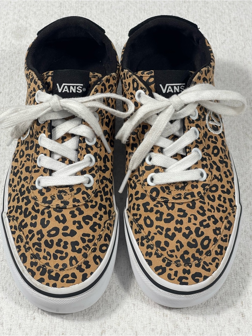 Vans Women's Leopard Print Lace Up Casual Sneakers Size 6, Black /Tan. SKU#0403
